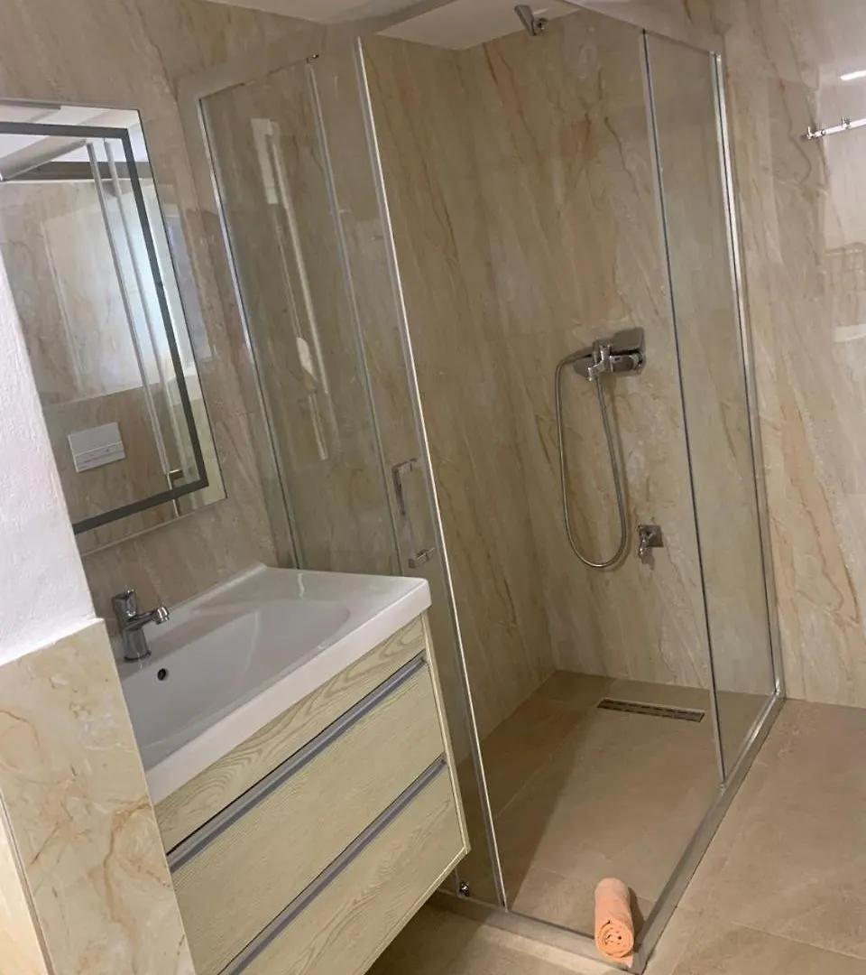 Et Apartaments Tirana Appartamento